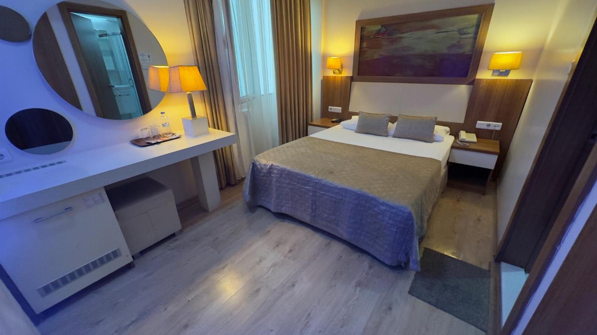 Hotel Baylan อิซมีร์ ภายนอก รูปภาพ