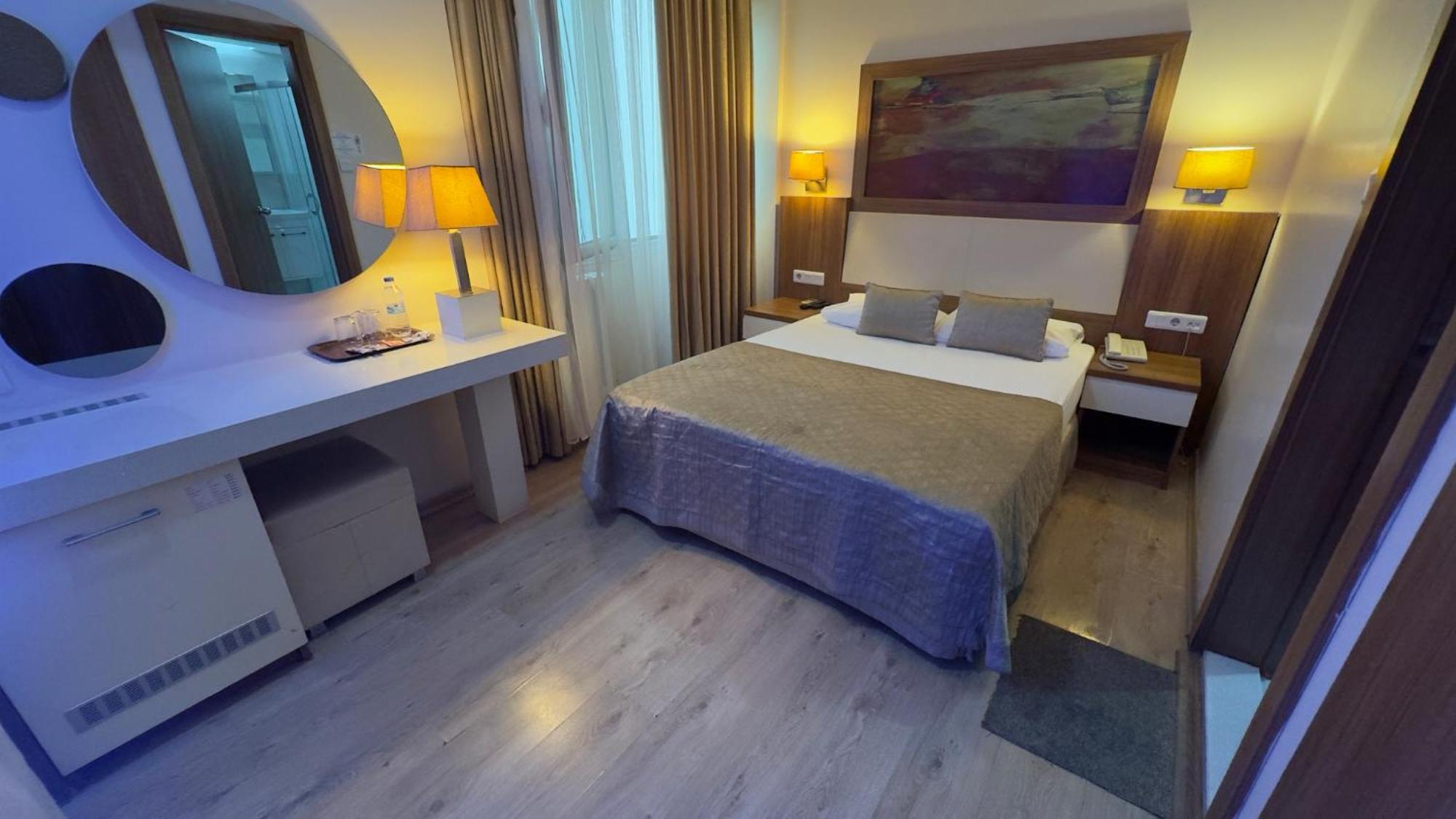 Hotel Baylan อิซมีร์ ภายนอก รูปภาพ