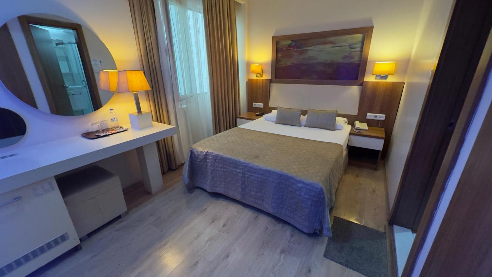 Hotel Baylan อิซมีร์ ภายนอก รูปภาพ