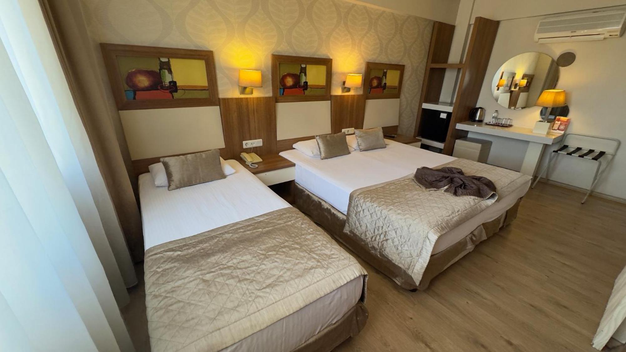 Hotel Baylan อิซมีร์ ภายนอก รูปภาพ