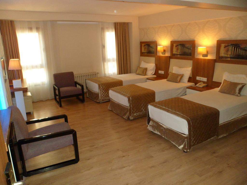 Hotel Baylan อิซมีร์ ภายนอก รูปภาพ